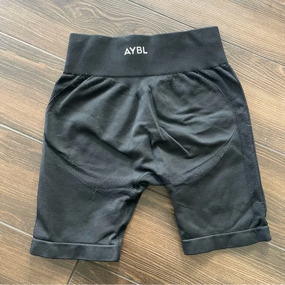 AYBL Balance V2 Seamless Shorts Size Small - Picture 3 of 3